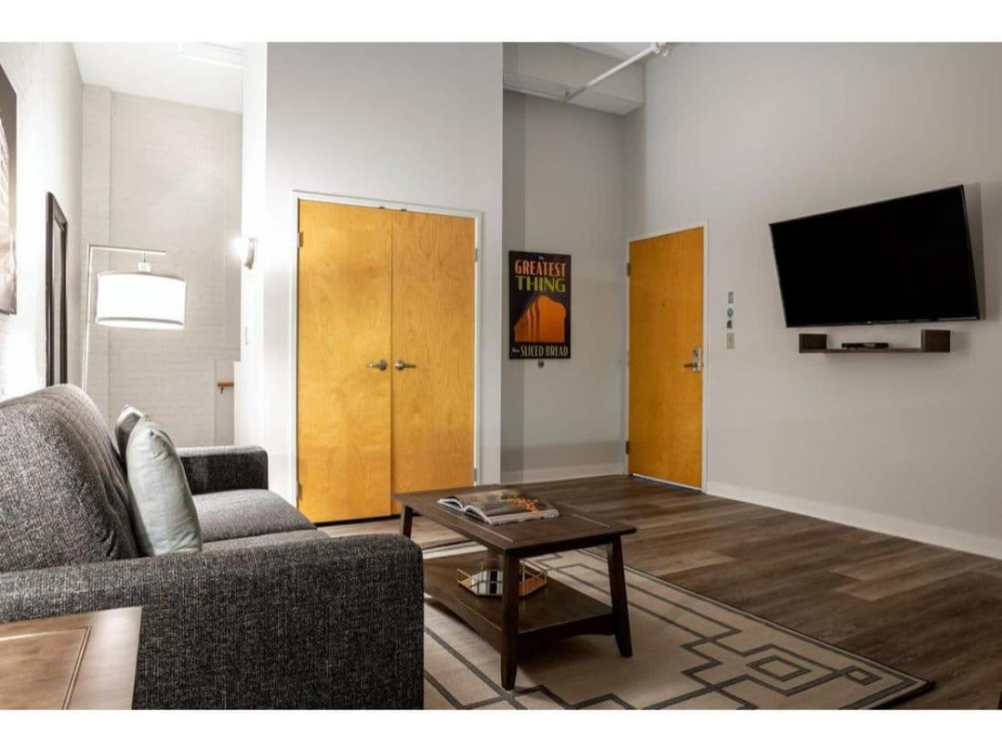 Modern Apartment Close To Everything Cozysuites Indianapolis Buitenkant foto