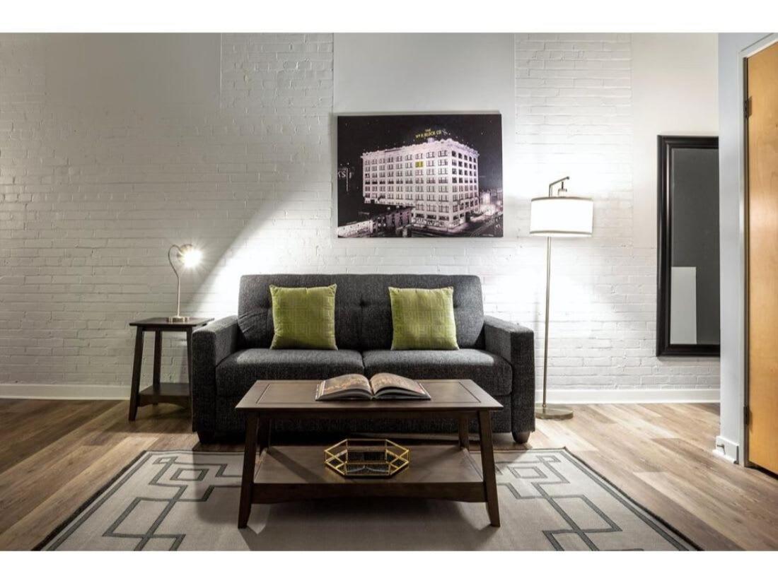 Modern Apartment Close To Everything Cozysuites Indianapolis Buitenkant foto